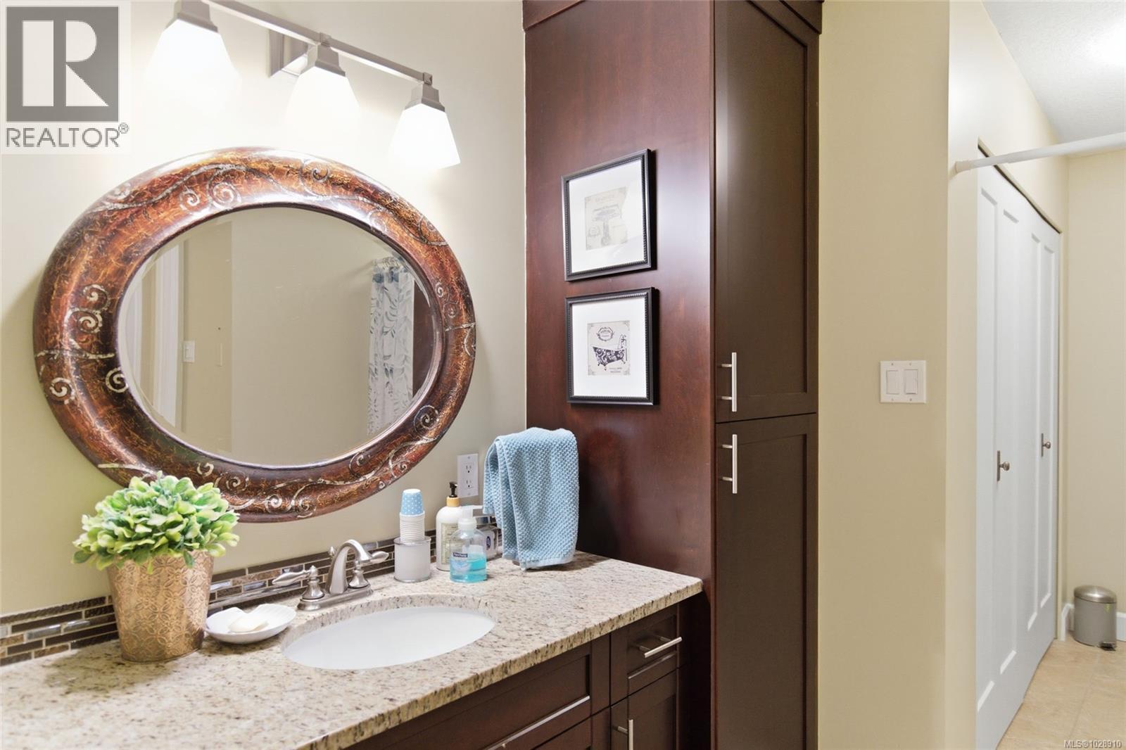 207 330 Dogwood St N, Parksville, British Columbia  V9P 1P7 - Photo 26 - 1028910