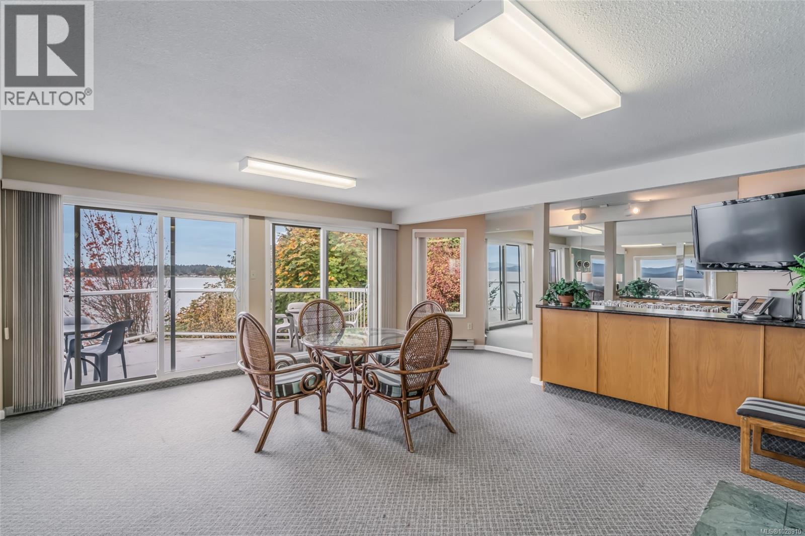 207 330 Dogwood St N, Parksville, British Columbia  V9P 1P7 - Photo 39 - 1028910