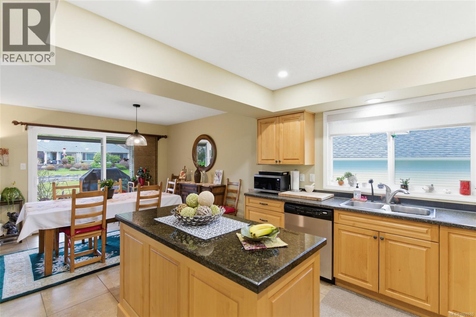 207 330 Dogwood St N, Parksville, British Columbia  V9P 1P7 - Photo 8 - 1028910