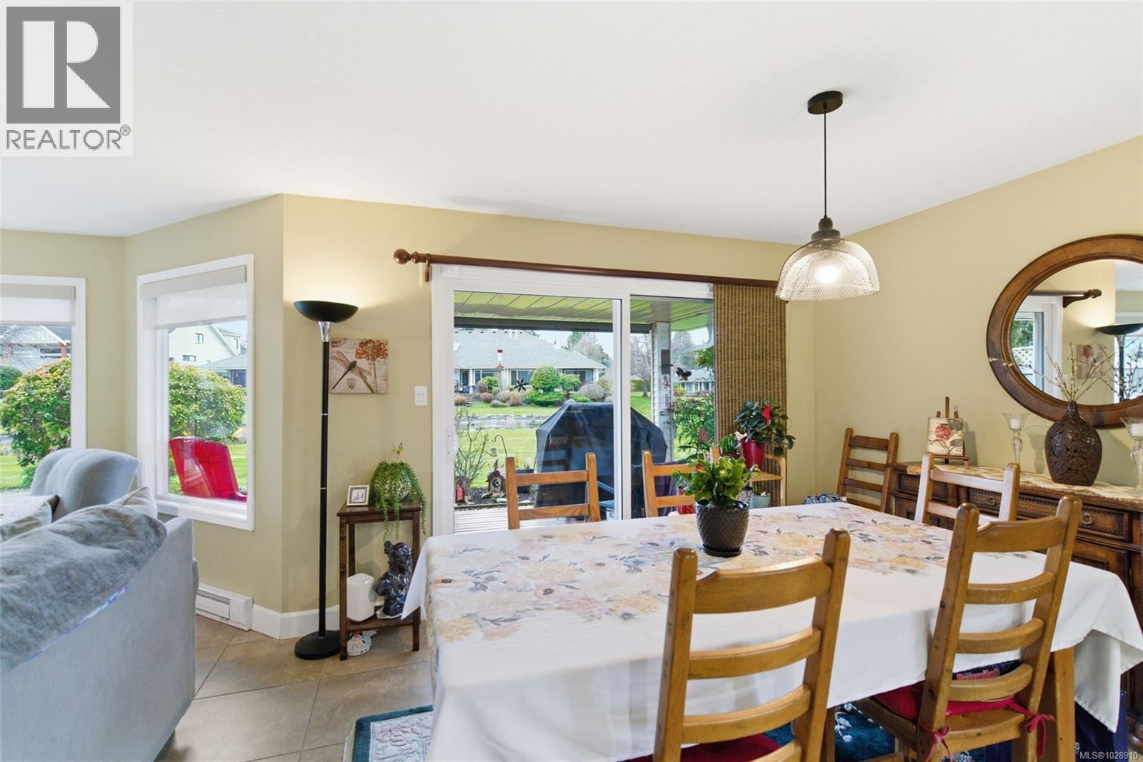 207 330 Dogwood St N, Parksville, British Columbia  V9P 1P7 - Photo 9 - 1028910