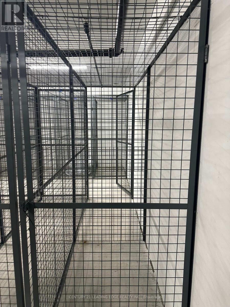 2405 - 1 Quarrington Lane, Toronto, Ontario  M3C 0S4 - Photo 15 - C12783810