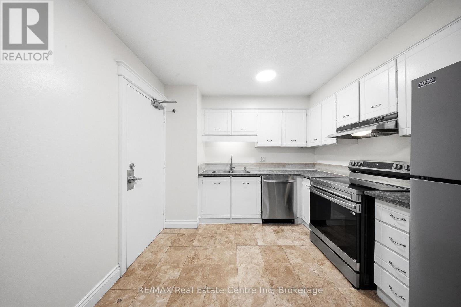 1204 - 20 Mississauga Valley Boulevard, Mississauga, Ontario  L5A 3S1 - Photo 14 - W12845496