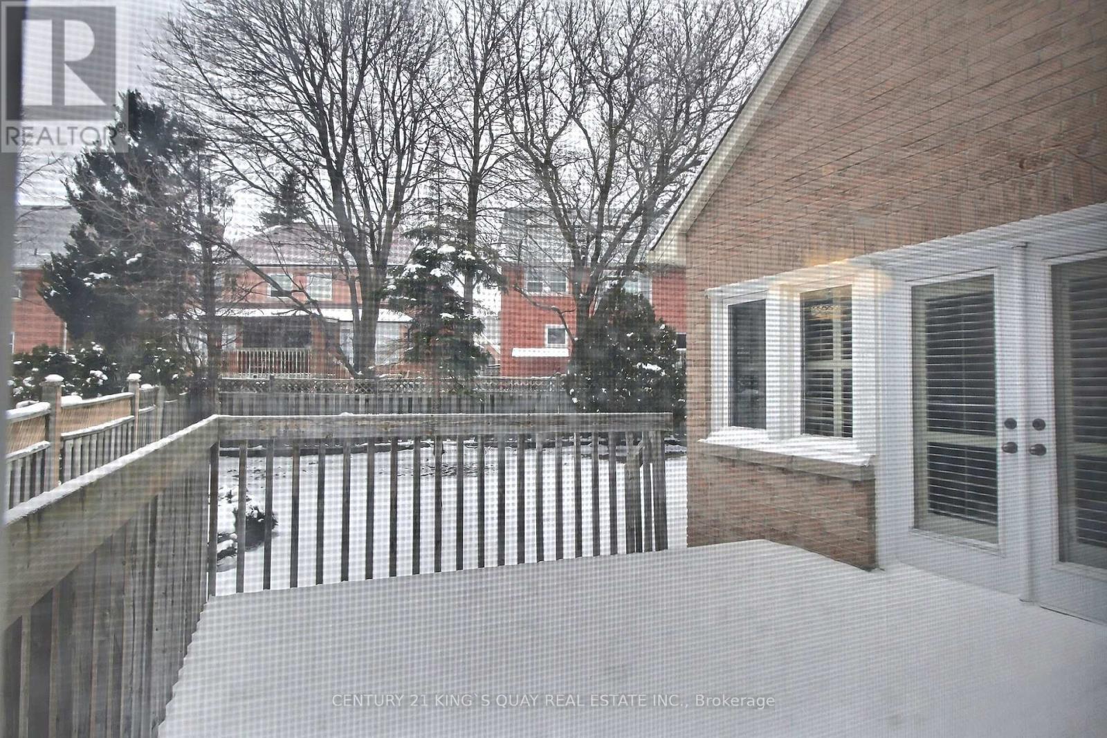 122 Longwater Chase, Markham, Ontario  L3R 6C4 - Photo 38 - N12898978