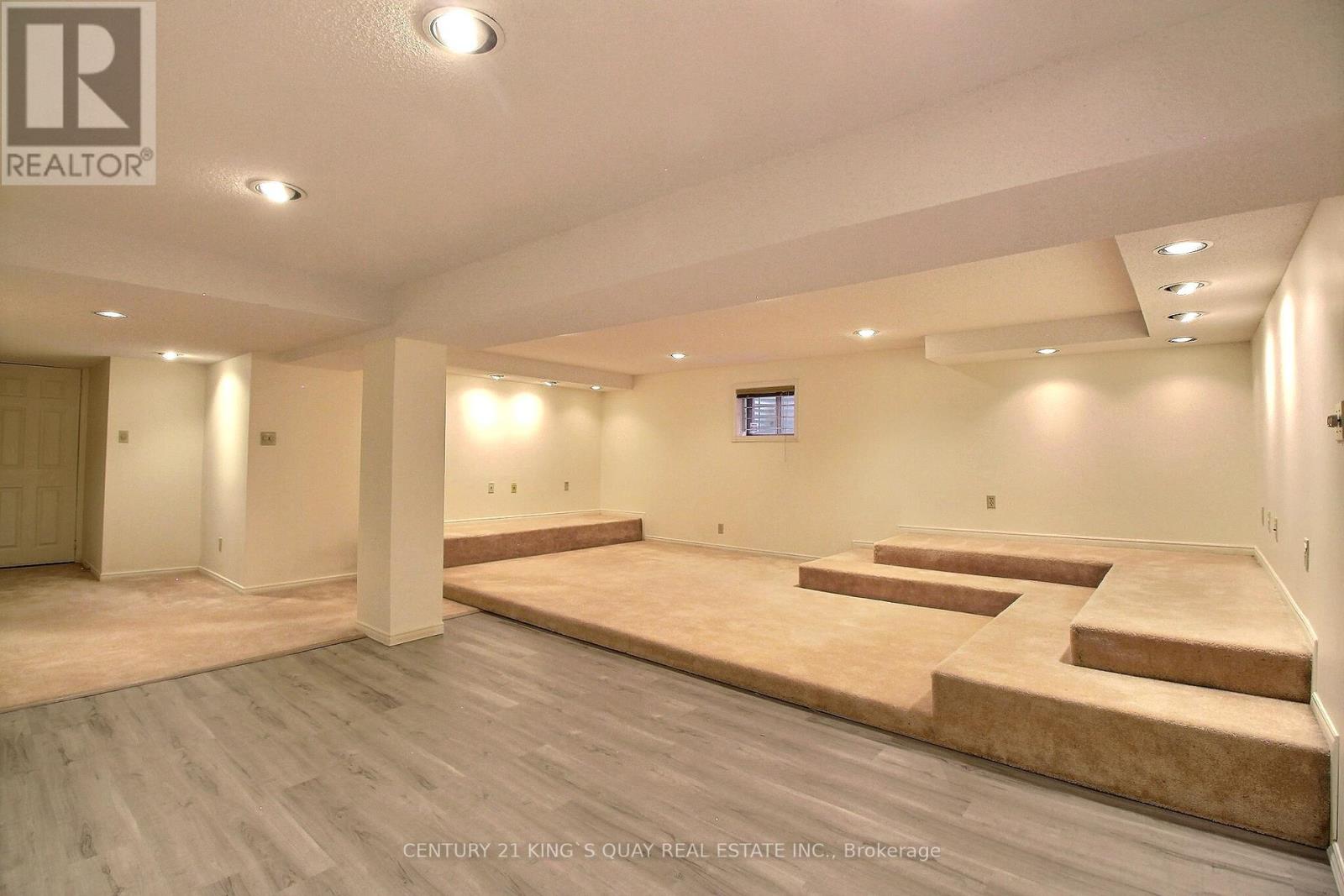 122 Longwater Chase, Markham, Ontario  L3R 6C4 - Photo 35 - N12898978