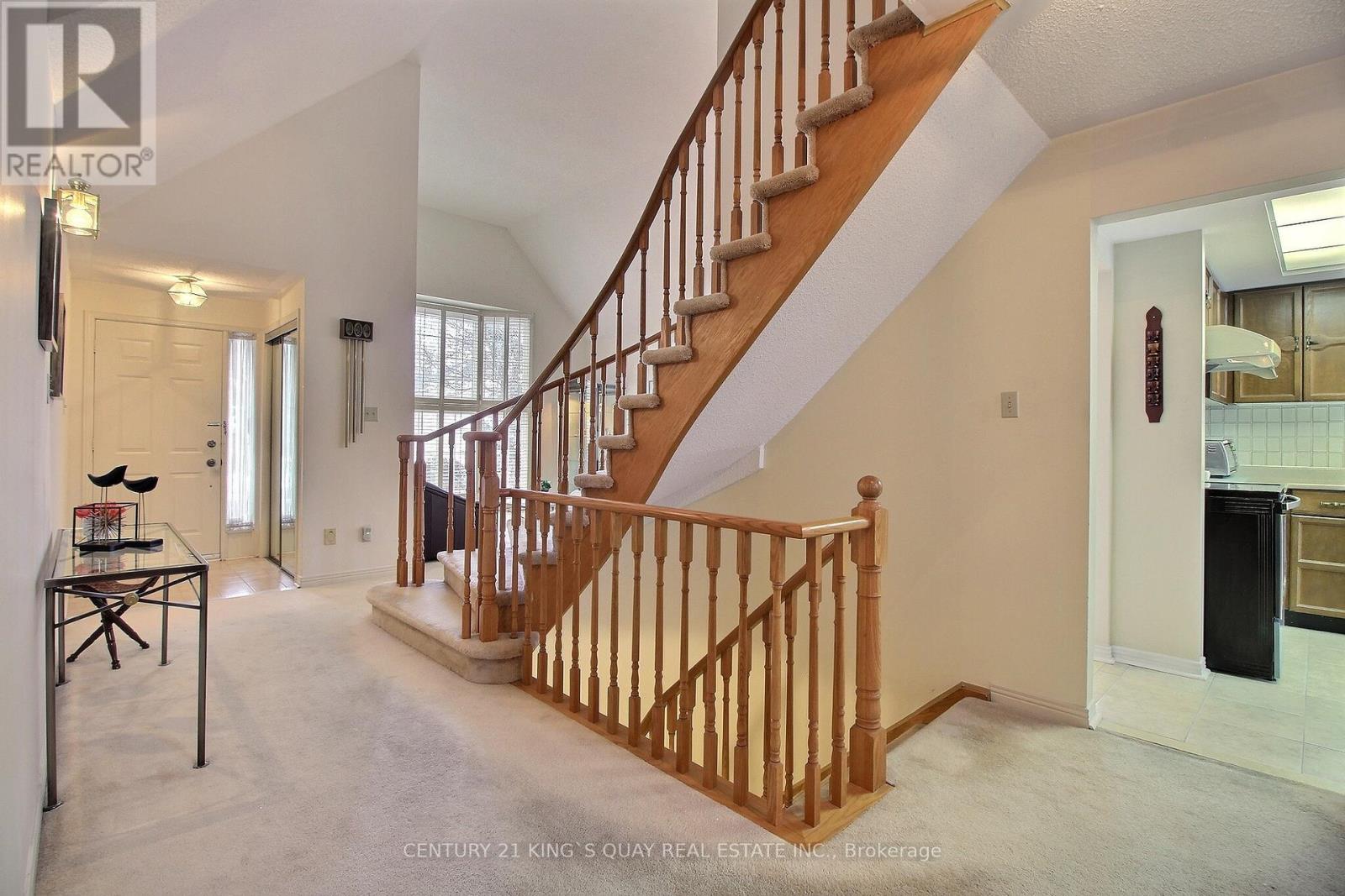 122 Longwater Chase, Markham, Ontario  L3R 6C4 - Photo 23 - N12898978