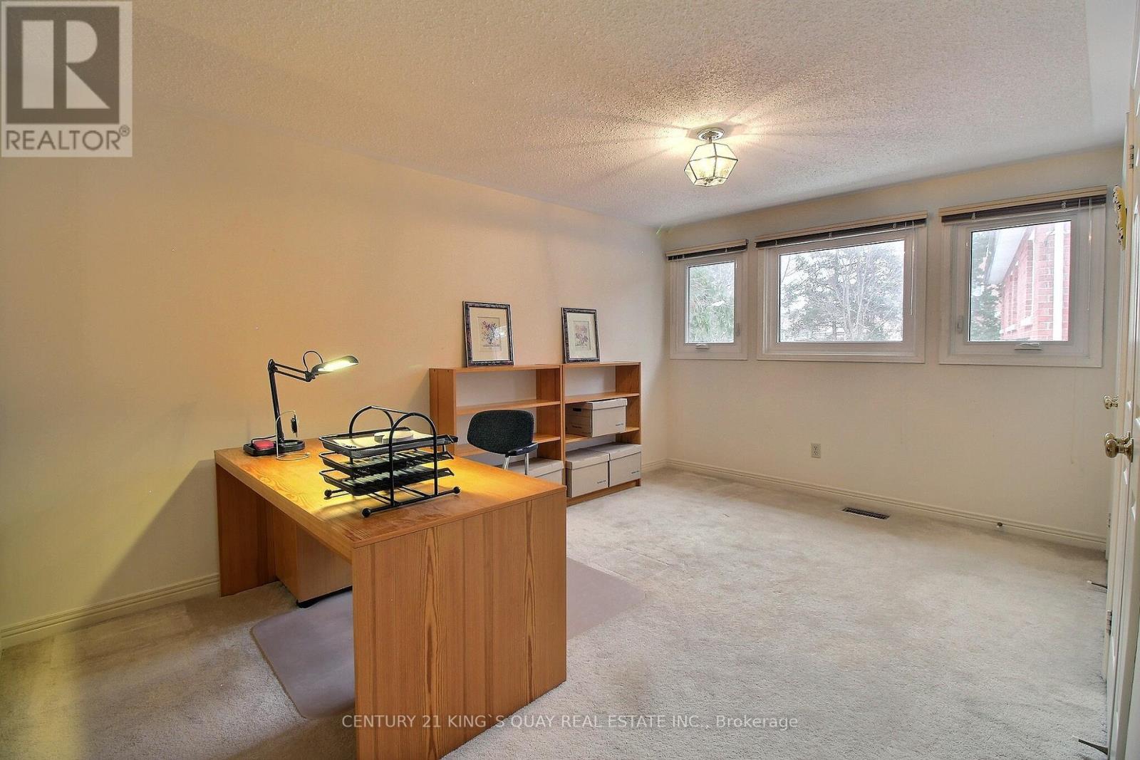 122 Longwater Chase, Markham, Ontario  L3R 6C4 - Photo 27 - N12898978