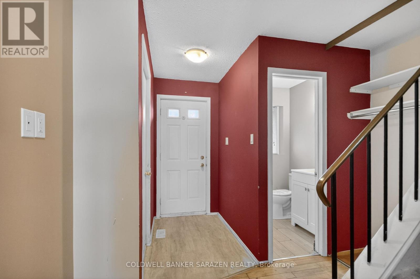 30 - 1125 Millwood Court, Ottawa, Ontario  K1C 3E9 - Photo 3 - X12872008