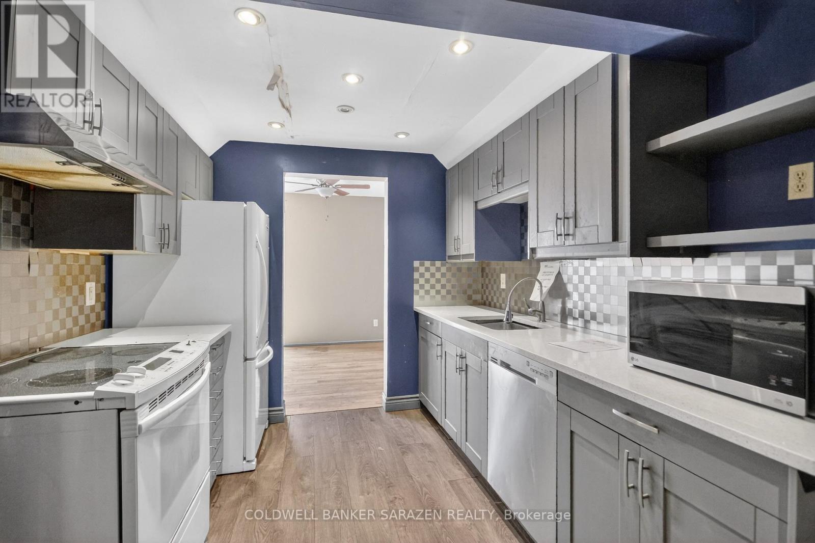 30 - 1125 Millwood Court, Ottawa, Ontario  K1C 3E9 - Photo 5 - X12872008