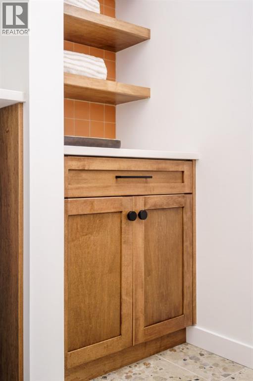 706 Violet Place W, Lethbridge, Alberta  T1J 5V1 - Photo 6 - A2294483