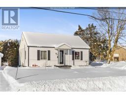 183 Upton RD, Sault Ste. Marie, Ontario