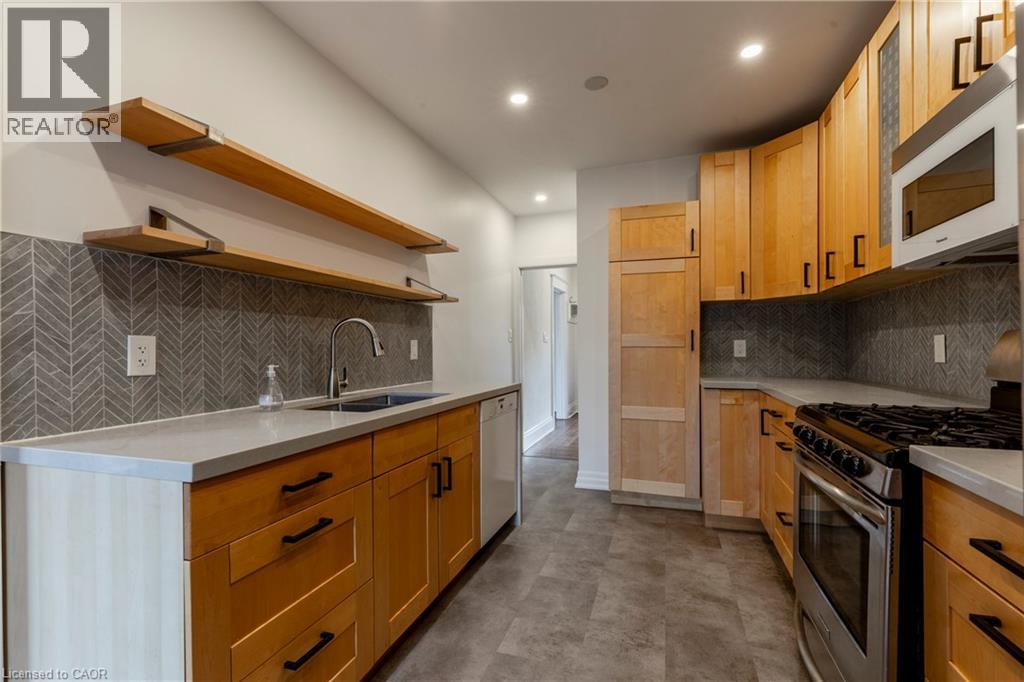 182 Herkimer Street, Hamilton, Ontario  L8P 2H6 - Photo 15 - 40813480