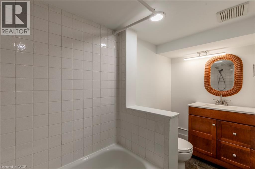 182 Herkimer Street, Hamilton, Ontario  L8P 2H6 - Photo 41 - 40813480