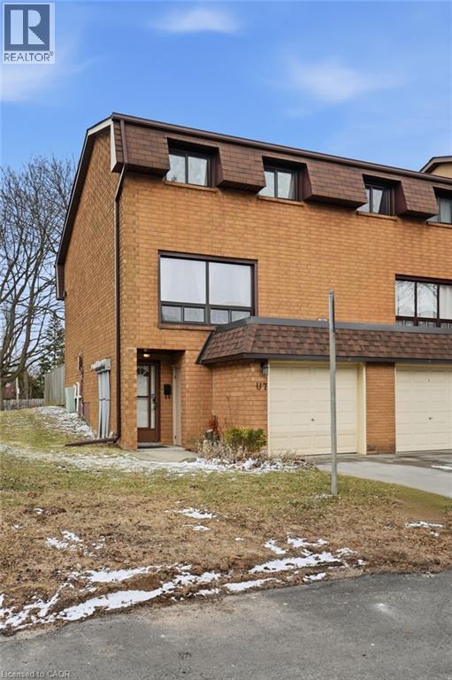 444 W Stone Church Road W Unit# 7, Hamilton, Ontario  L9B 1R1 - Photo 4 - 40810426