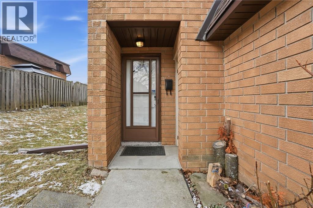 444 W Stone Church Road W Unit# 7, Hamilton, Ontario  L9B 1R1 - Photo 6 - 40810426
