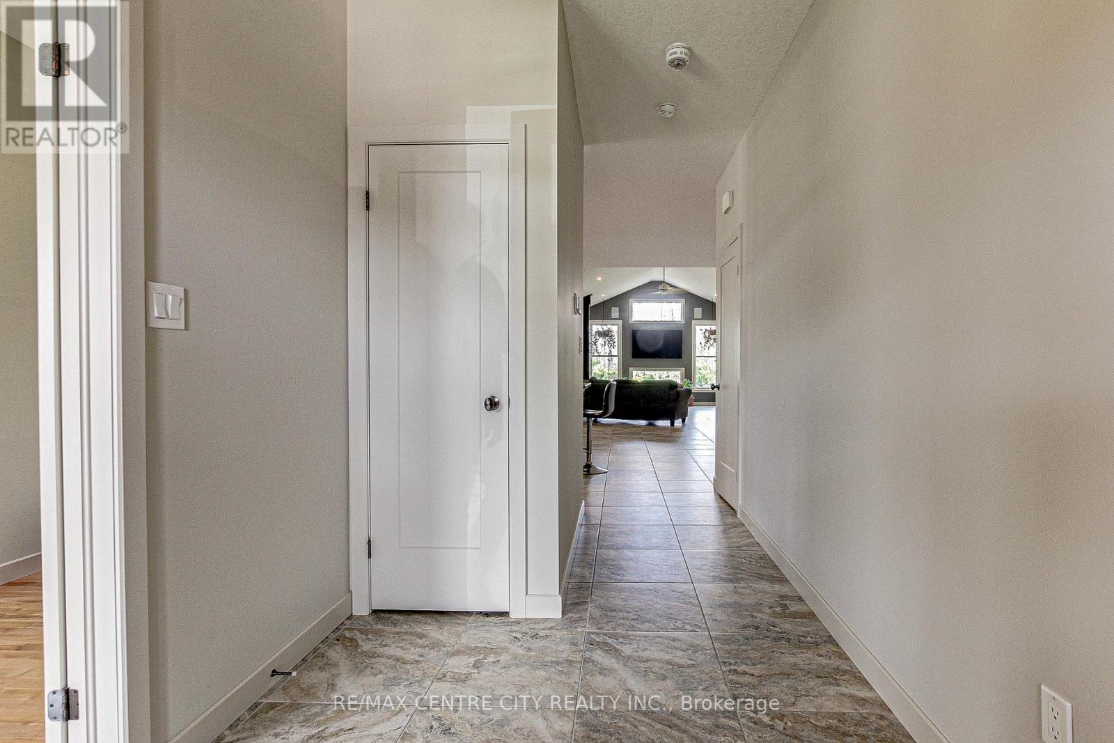 436 Beamish Street, Central Elgin, Ontario  N5L 0A7 - Photo 5 - X12899944