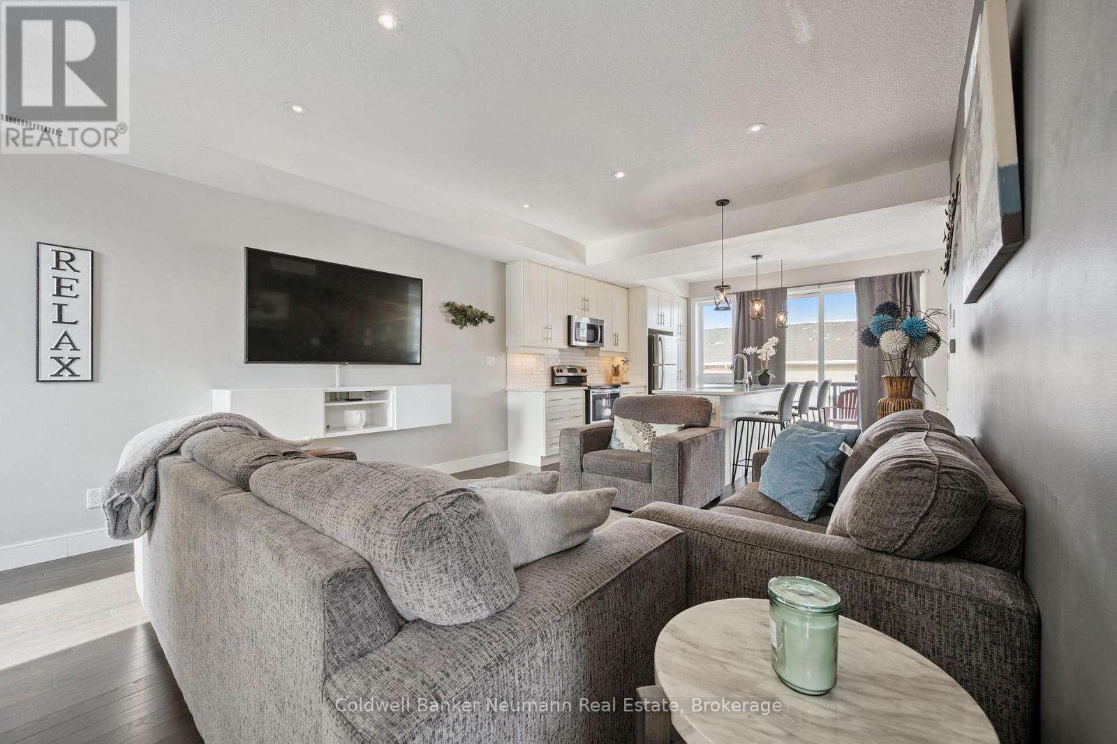 8 - 32 Arkell Road, Guelph (Kortright East), Ontario  N1L 0L4 - Photo 4 - X12900010