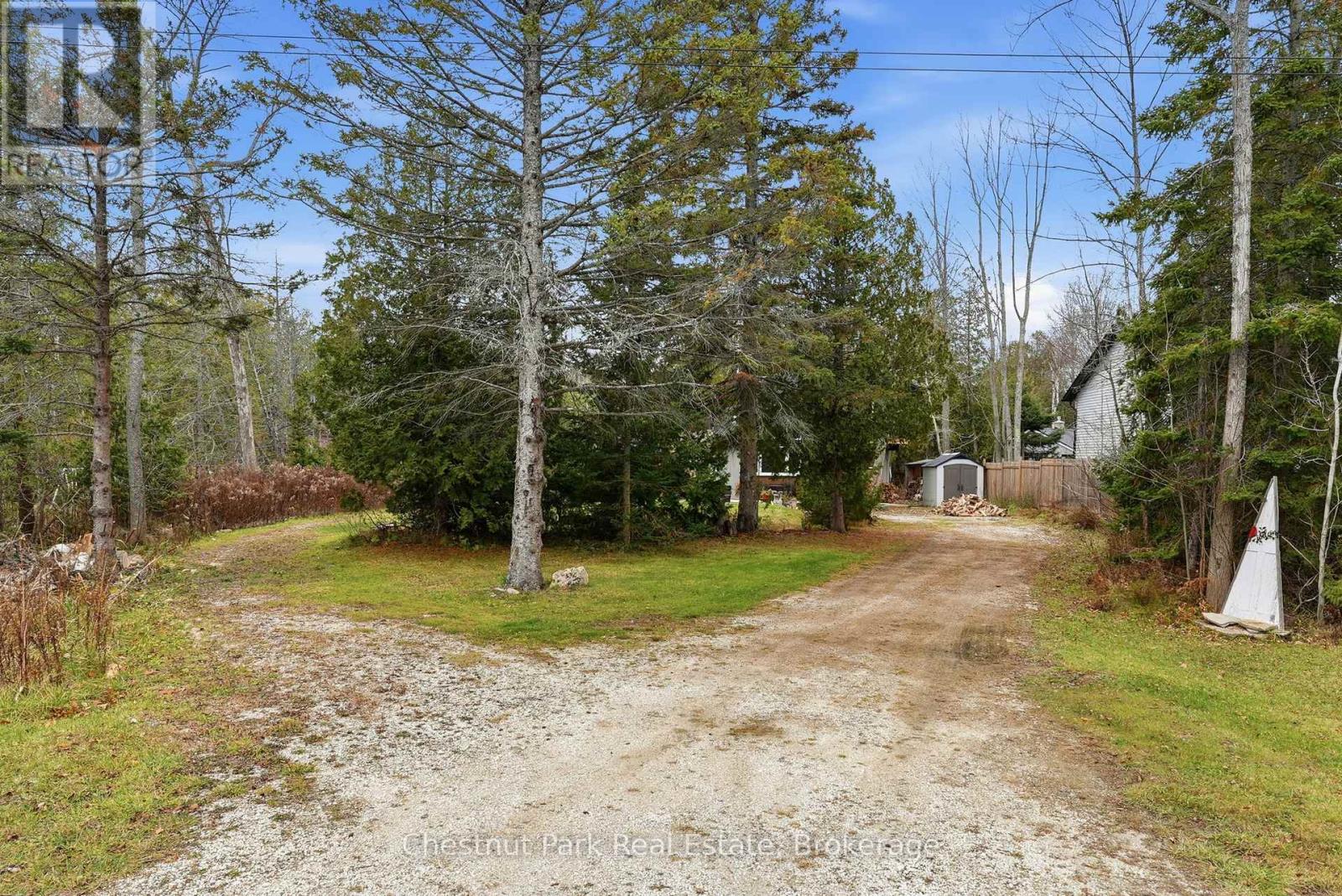324 Bryant Street, South Bruce Peninsula, Ontario  N0H 2T0 - Photo 24 - X12900056