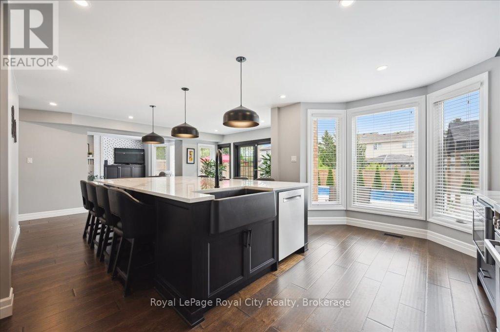 9 Kortright Road E, Guelph (Kortright East), Ontario  N1G 4C8 - Photo 10 - X12900068