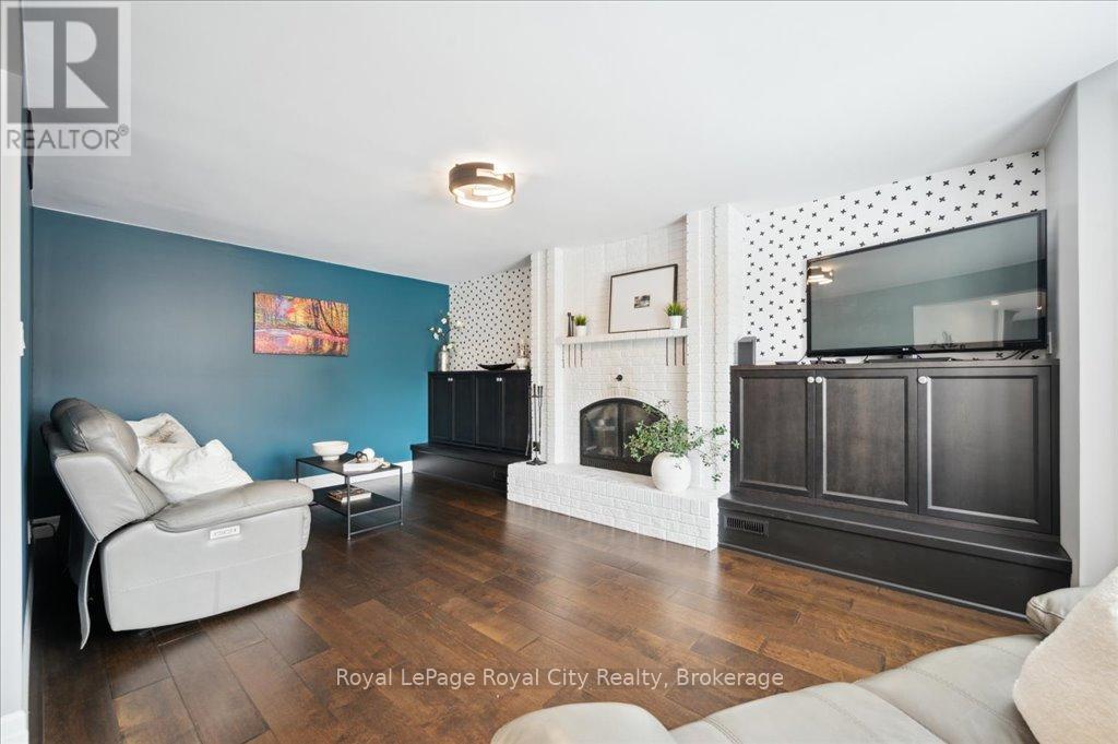 9 Kortright Road E, Guelph (Kortright East), Ontario  N1G 4C8 - Photo 12 - X12900068