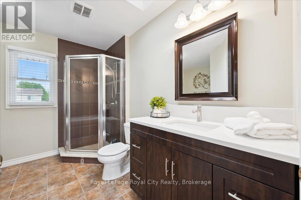 9 Kortright Road E, Guelph (Kortright East), Ontario  N1G 4C8 - Photo 19 - X12900068