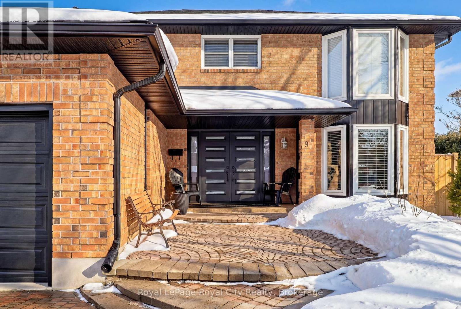 9 Kortright Road E, Guelph (Kortright East), Ontario  N1G 4C8 - Photo 3 - X12900068