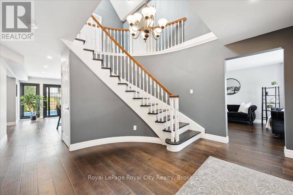 9 Kortright Road E, Guelph (Kortright East), Ontario  N1G 4C8 - Photo 4 - X12900068