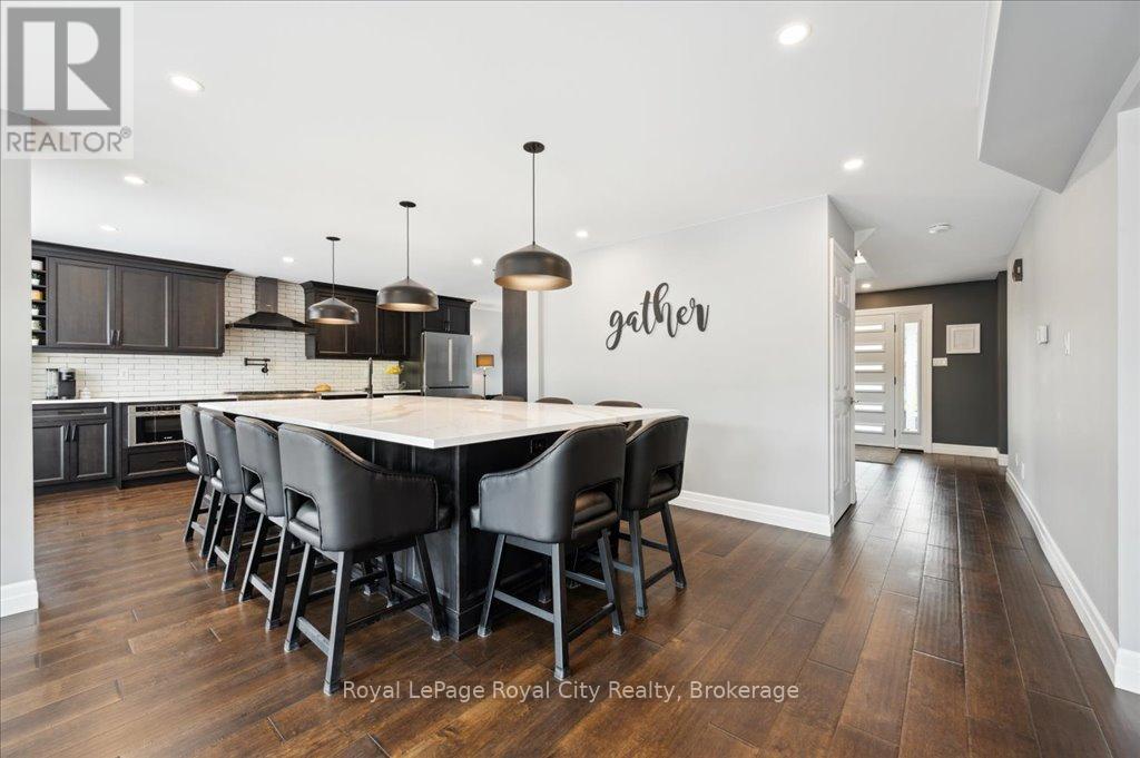 9 Kortright Road E, Guelph (Kortright East), Ontario  N1G 4C8 - Photo 7 - X12900068