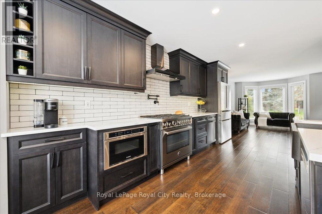 9 Kortright Road E, Guelph (Kortright East), Ontario  N1G 4C8 - Photo 8 - X12900068