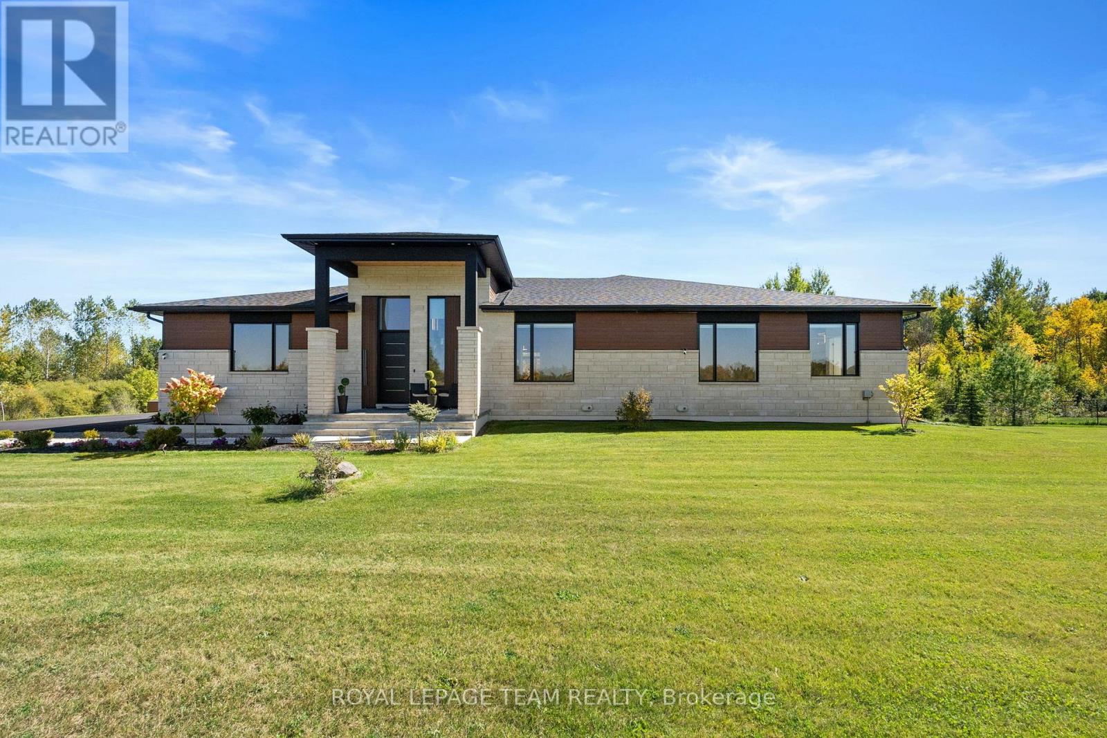 60 Synergy Way, Ottawa, Ontario  K2W 0K3 - Photo 6 - X12899960