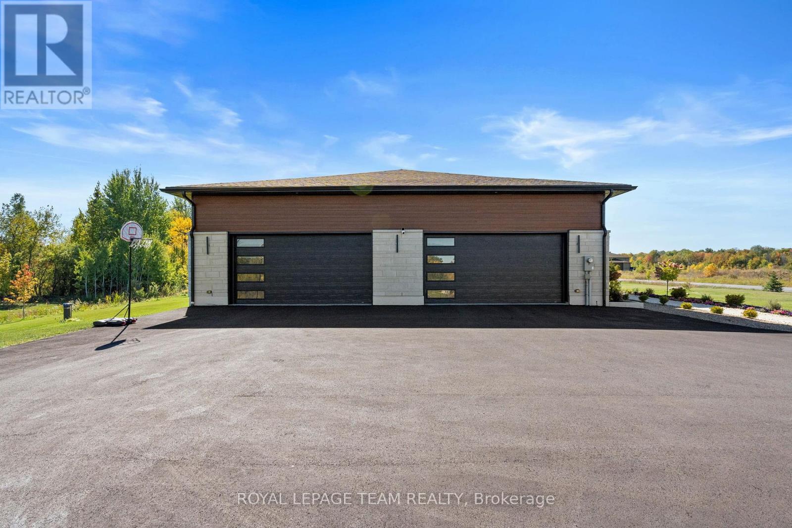 60 Synergy Way, Ottawa, Ontario  K2W 0K3 - Photo 8 - X12899960