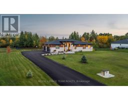 60 SYNERGY WAY, Ottawa, Ontario