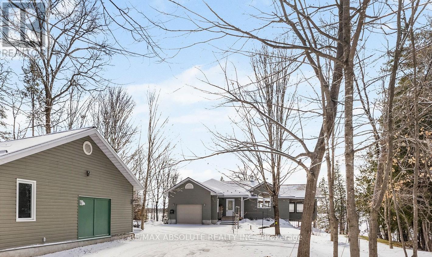 5749 Loggers Way, Ottawa, Ontario  K7S 3G7 - Photo 2 - X12900018