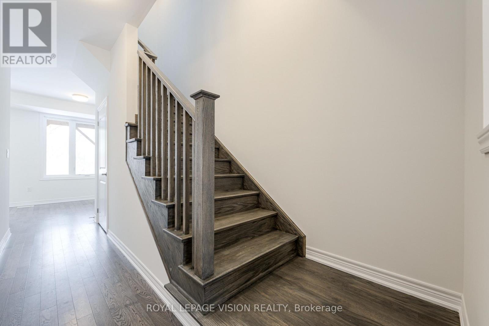 51 Folcroft Street, Brampton (Credit Valley), Ontario  L6Y 0B6 - Photo 10 - W12865860