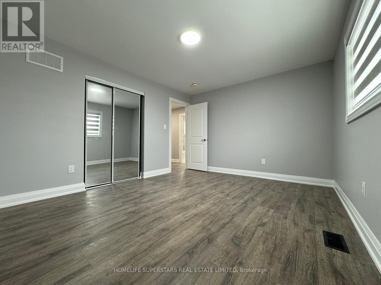 47 Jade Crescent N, Brampton, Ontario  L6S 3G9 - Photo 11 - W12875926