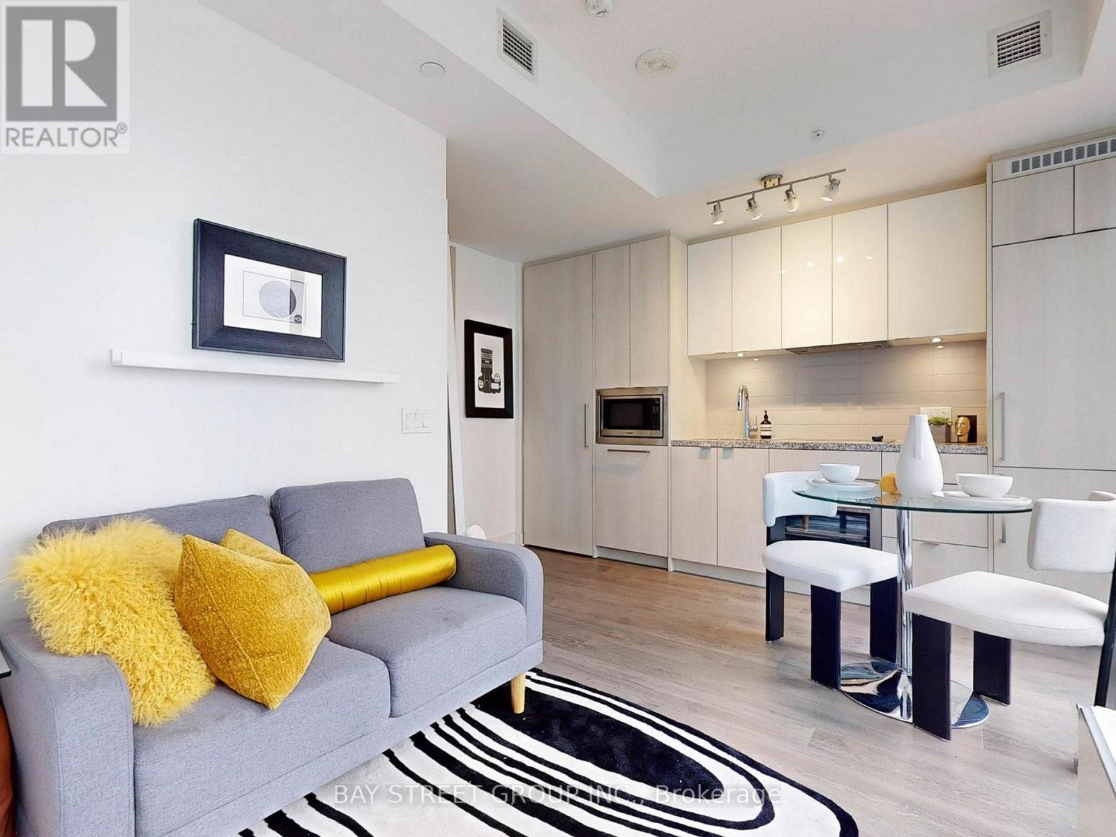 2311 - 115 Blue Jays Way, Toronto (Waterfront Communities), Ontario  M5V 0N4 - Photo 17 - C12899978