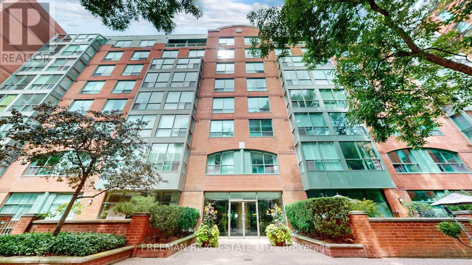 203 - 95 Prince Arthur Avenue, Toronto, Ontario  M5R 3P6 - Photo 2 - C12899980