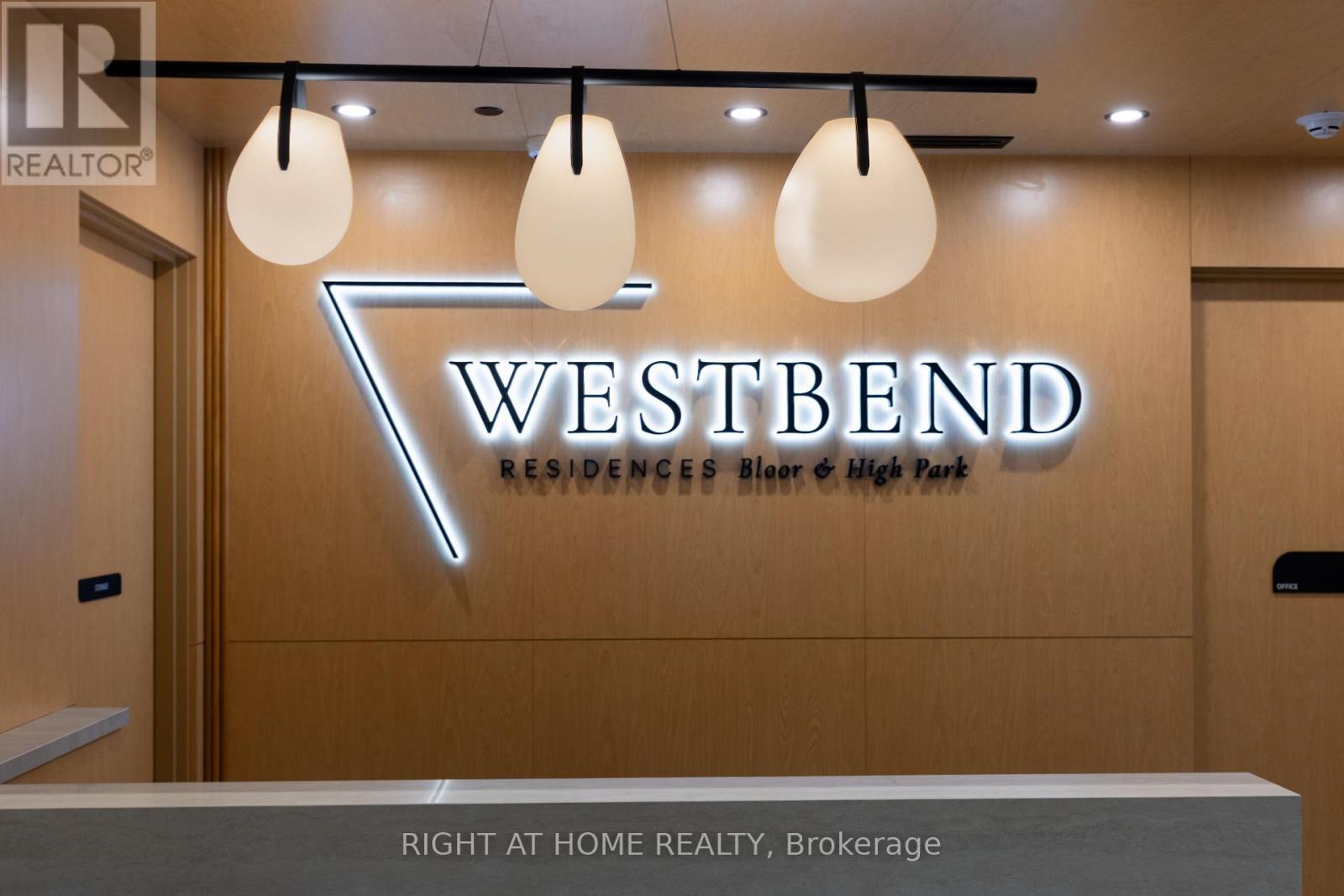 402 - 1660 Bloor Street W, Toronto, Ontario  M6P 0C6 - Photo 40 - W12891630