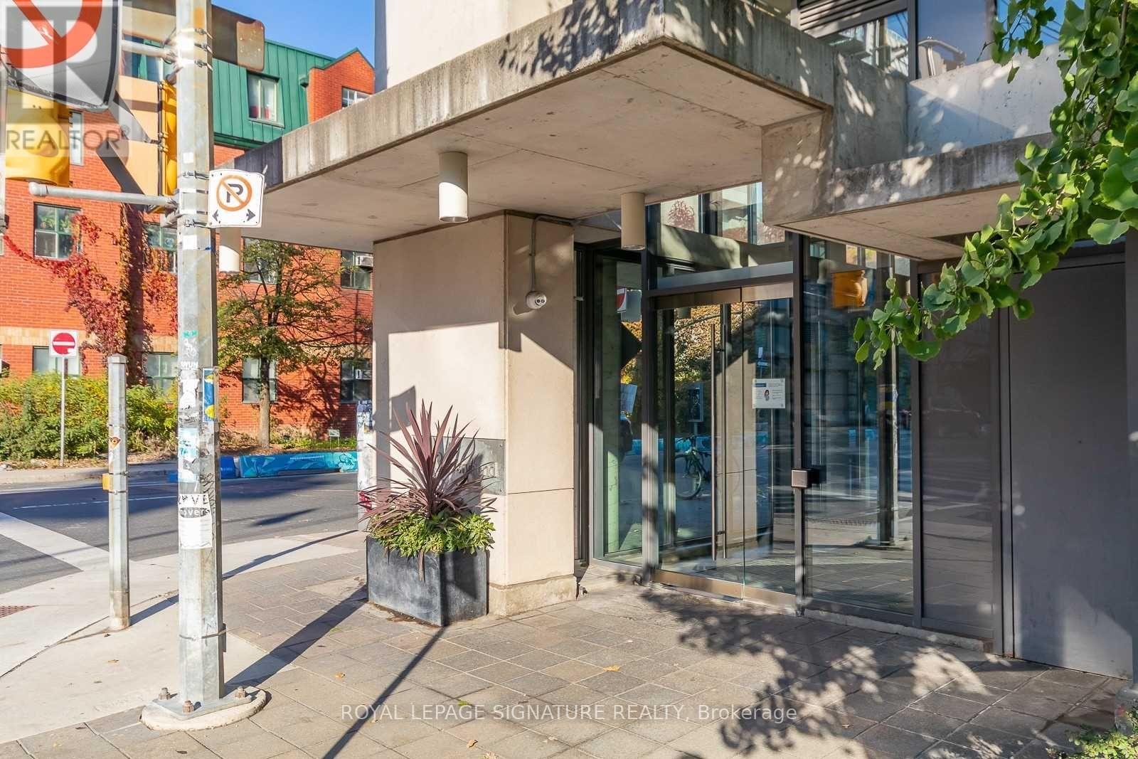 404 - 533 Richmond Street W, Toronto, Ontario  M5V 3Y1 - Photo 22 - C12900014