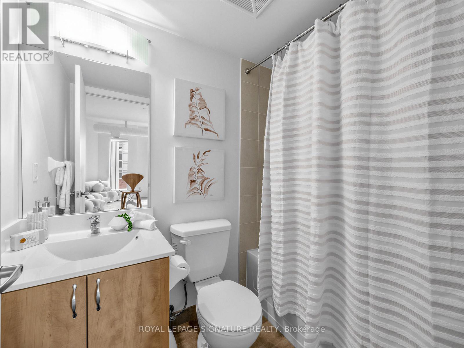 532 - 150 Sudbury Street, Toronto (Little Portugal), Ontario  M6J 3S8 - Photo 10 - C12900022