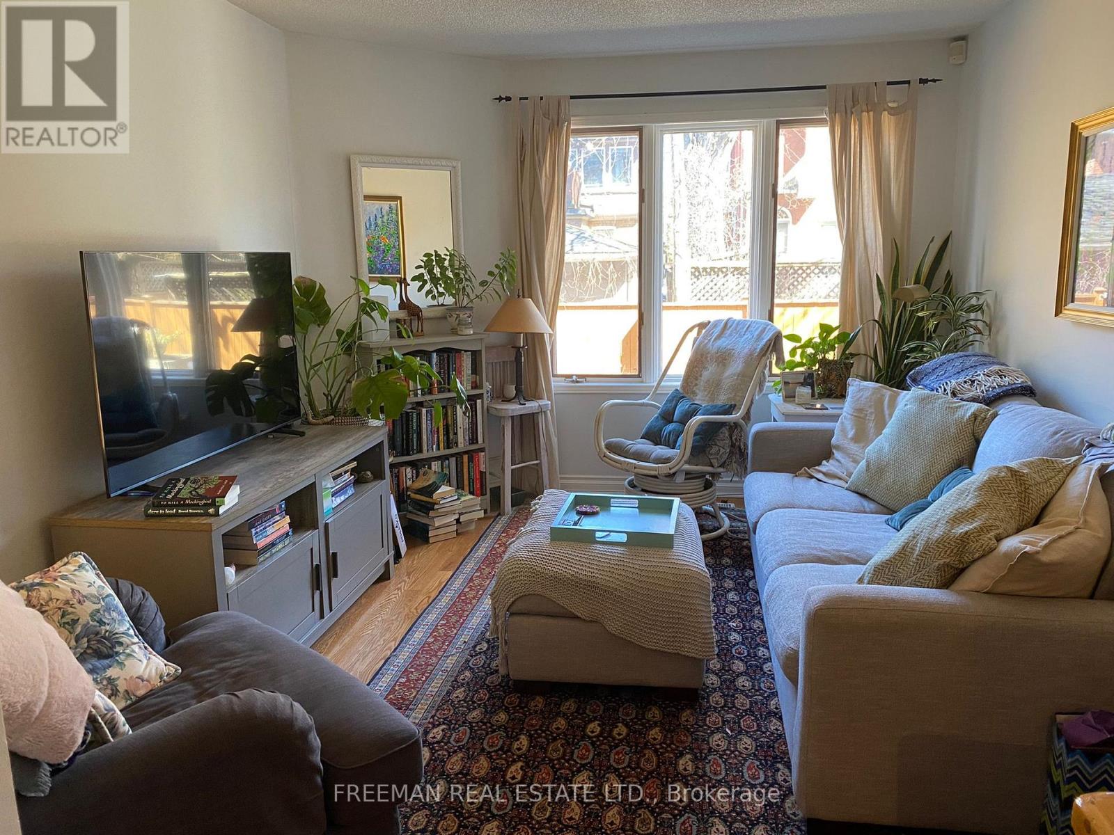 28 - 217 St. George Street, Toronto (Annex), Ontario  M5R 3S7 - Photo 3 - C12900038