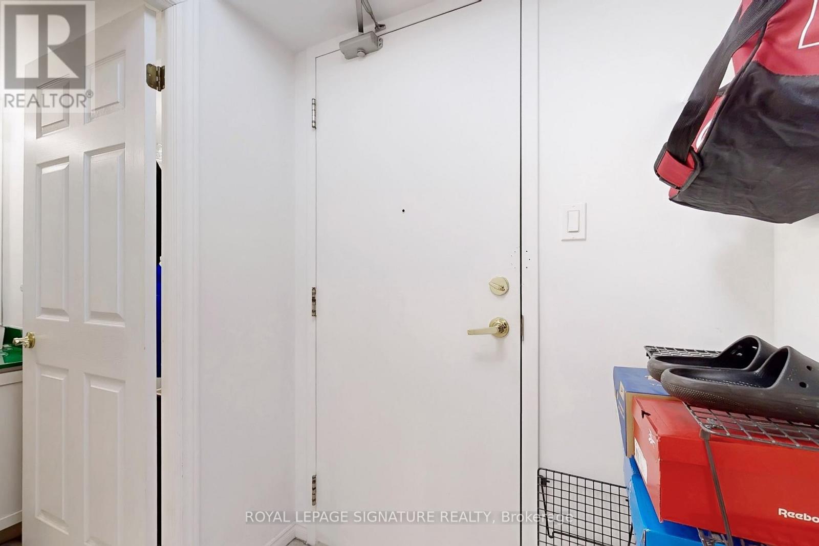 205 - 300 Balliol Street, Toronto (Mount Pleasant West), Ontario  M4W 3G6 - Photo 30 - C12900046