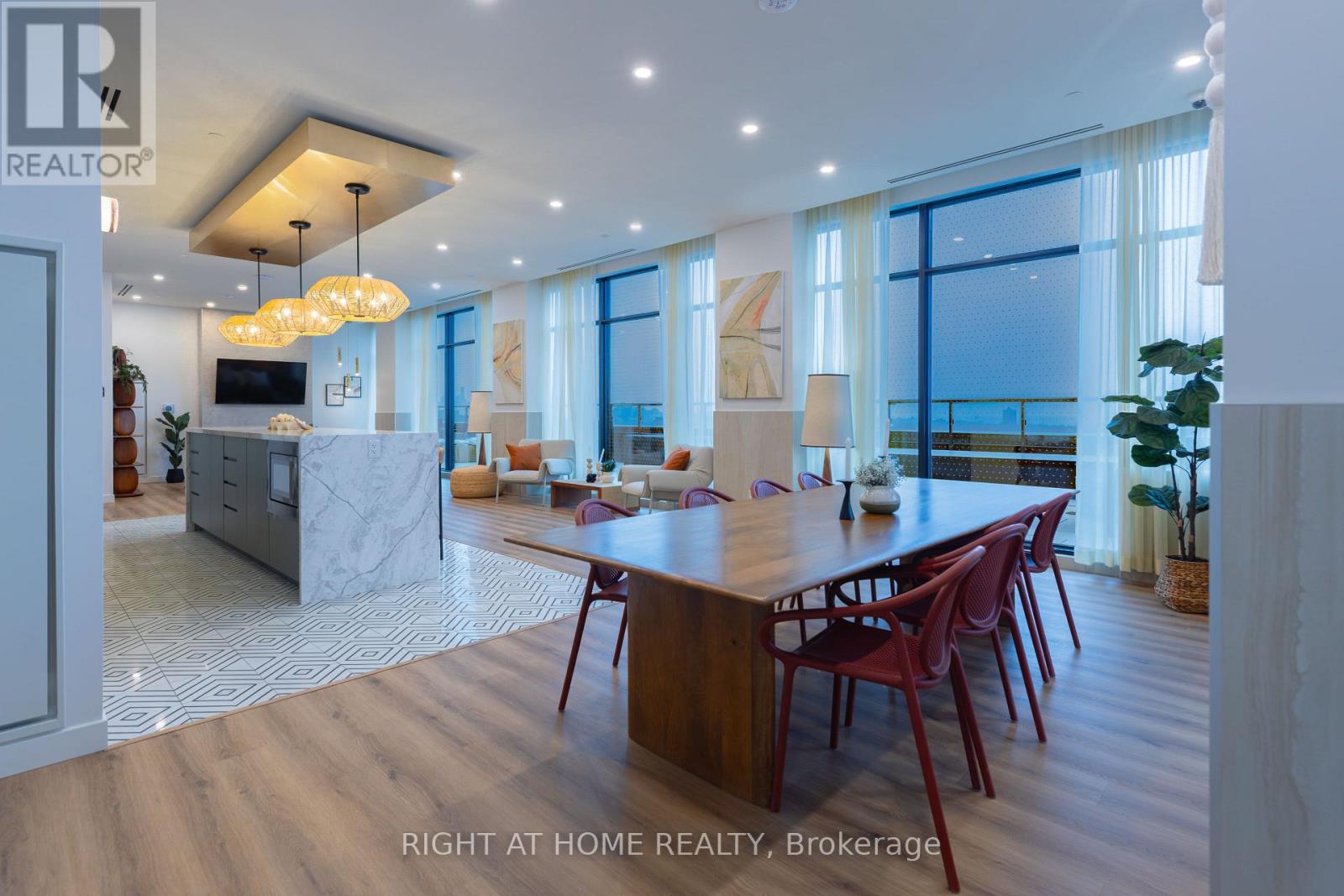 402 - 1660 Bloor Street W, Toronto, Ontario  M6P 0C6 - Photo 46 - W12891630