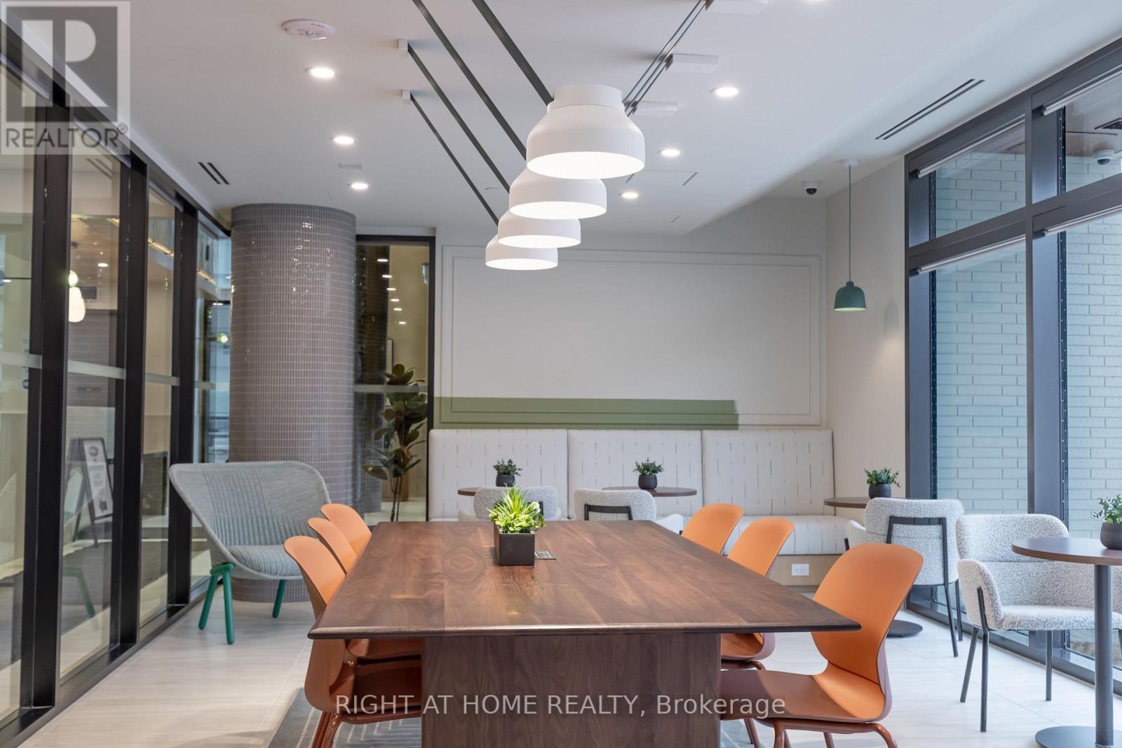 402 - 1660 Bloor Street W, Toronto, Ontario  M6P 0C6 - Photo 50 - W12891630