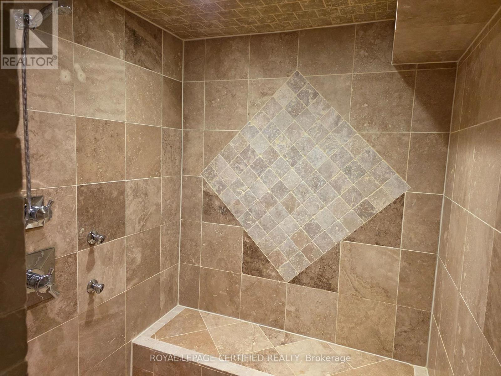 12 Fabrizio Court, Whitby, Ontario  L1M 2J1 - Photo 13 - E12843698