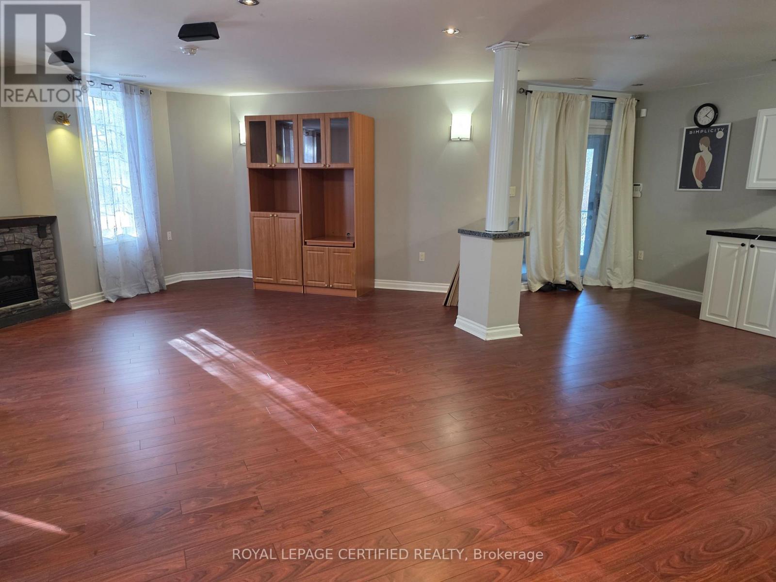 12 Fabrizio Court, Whitby, Ontario  L1M 2J1 - Photo 8 - E12843698