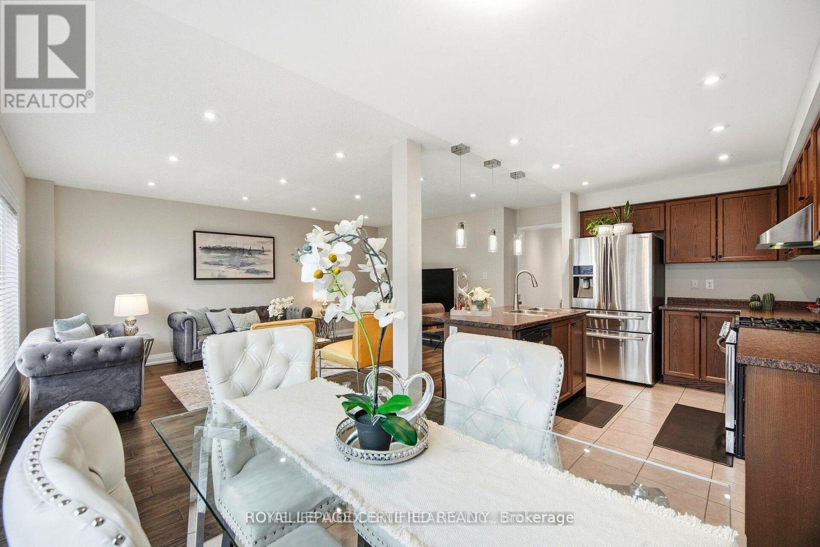 4 Bazin Road, Ajax, Ontario  L1Z 0N1 - Photo 15 - E12849078