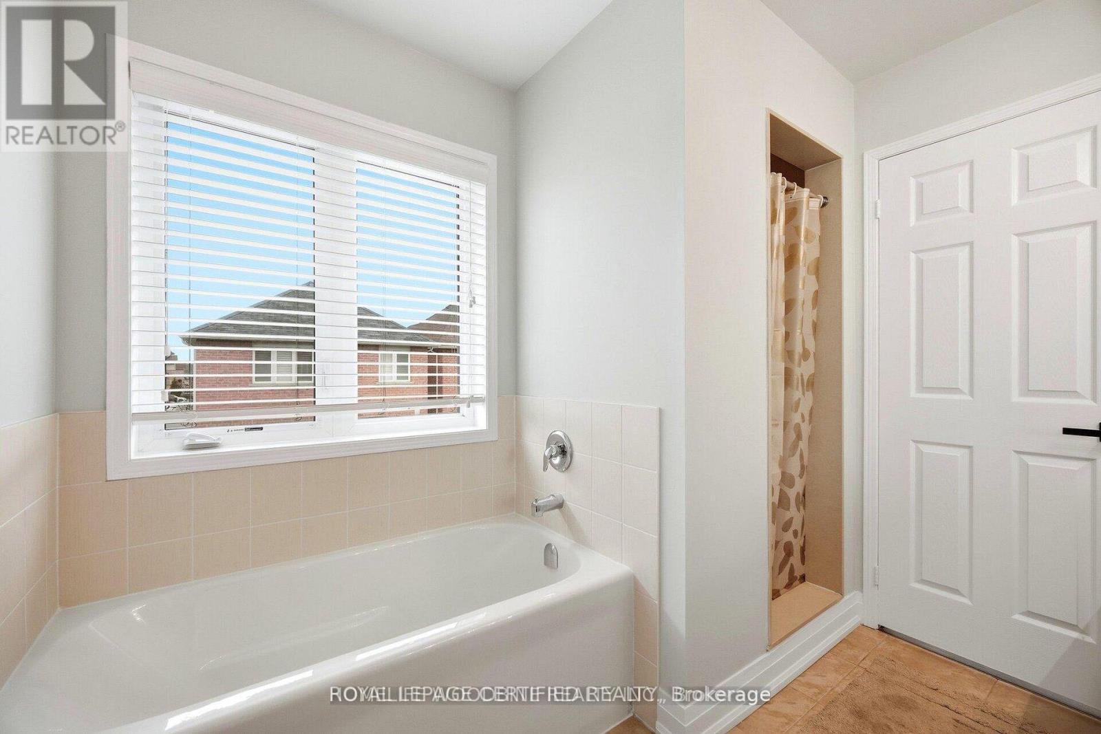 4 Bazin Road, Ajax, Ontario  L1Z 0N1 - Photo 26 - E12849078