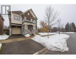 17 CULLODEN COURT, Toronto, Ontario
