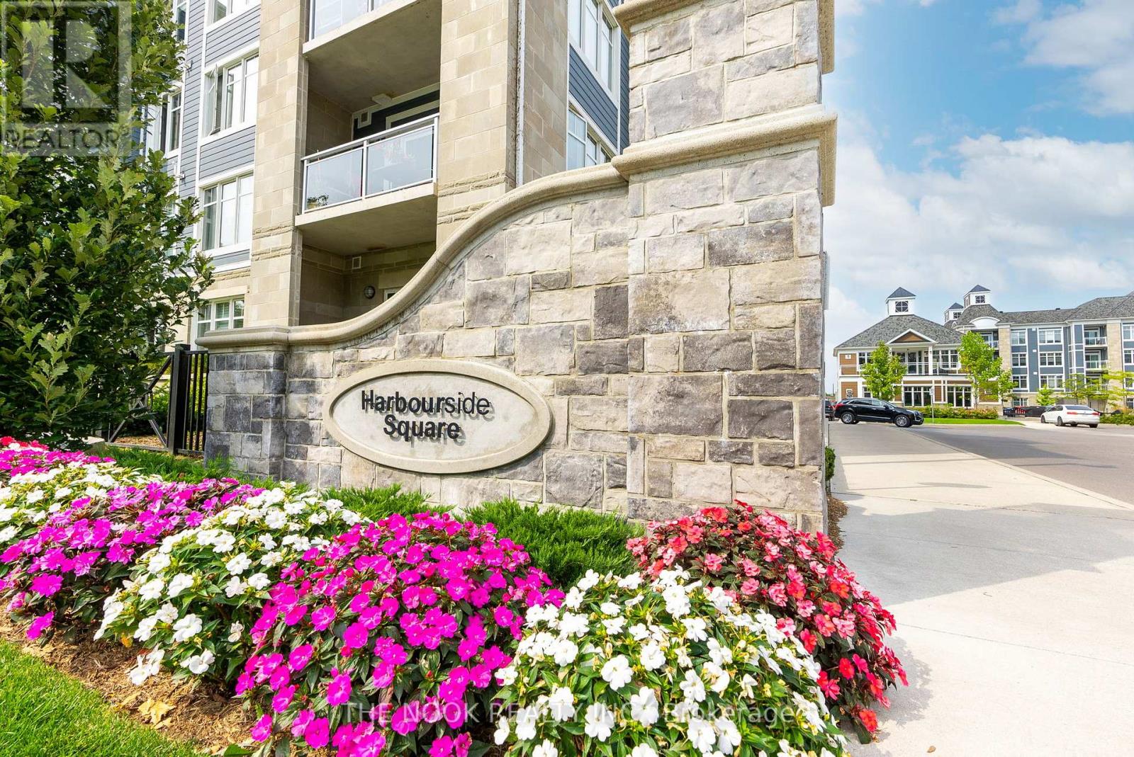 101 - 670 GORDON STREET, whitby (port whitby), Ontario