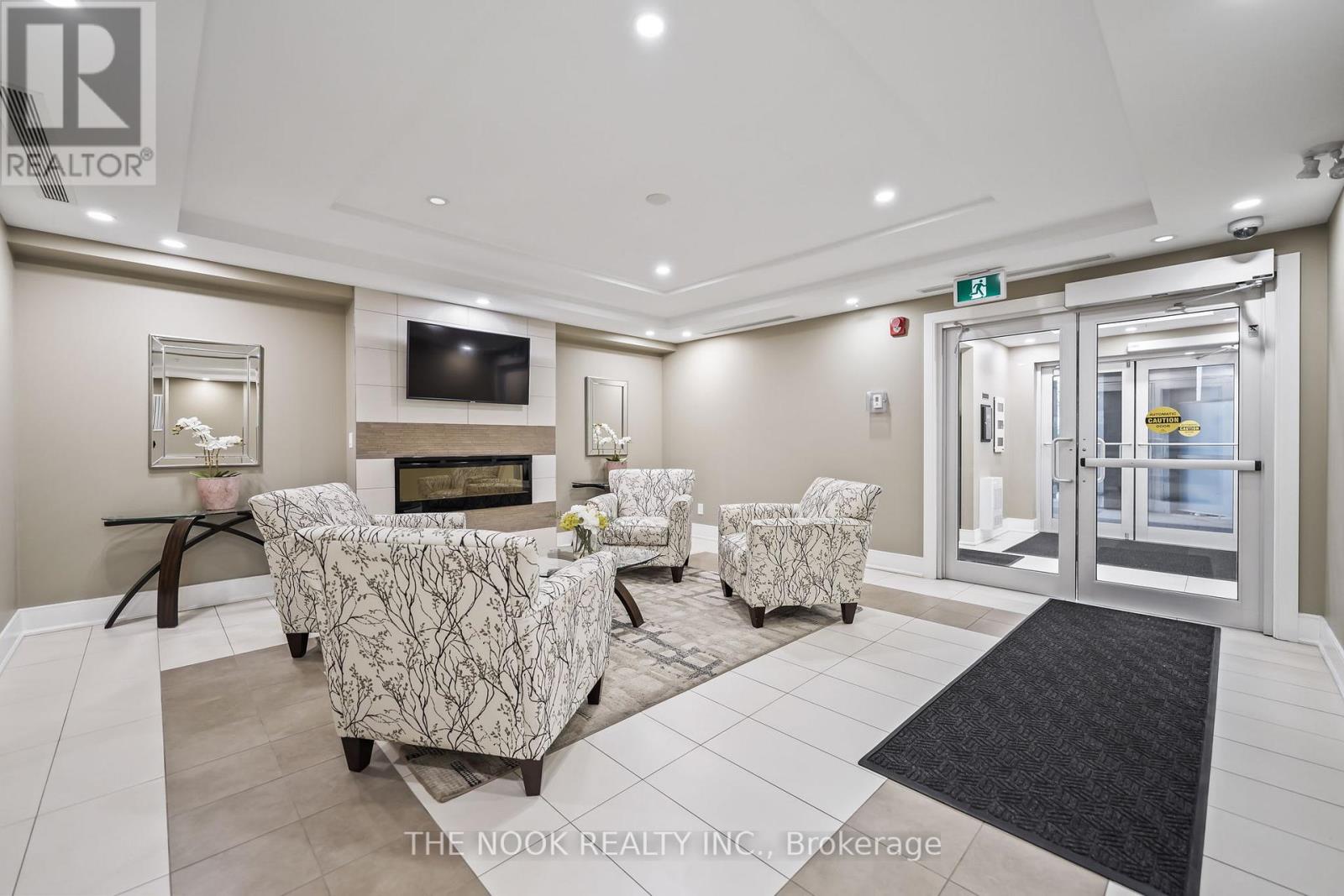 101 - 670 Gordon Street, Whitby (Port Whitby), Ontario  L1N 0K9 - Photo 4 - E12900074